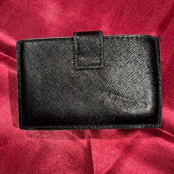 Victoria's Secret Accordion Card Case. compact wallet designed for organization - Picture 2 of 4